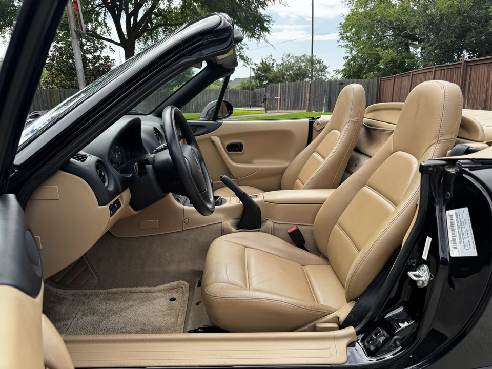 2000 Mazda NB MX-5 Miata - Image 18 of 31