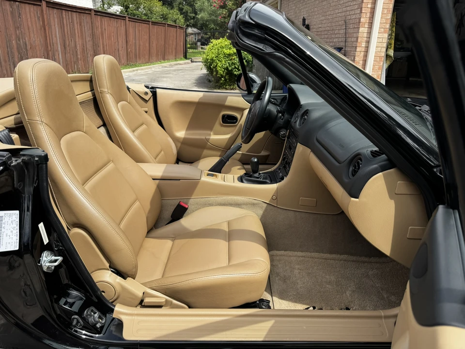 2000 Mazda NB MX-5 Miata - Image 21 of 31