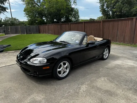 2000 Mazda MX-5 Miata LS