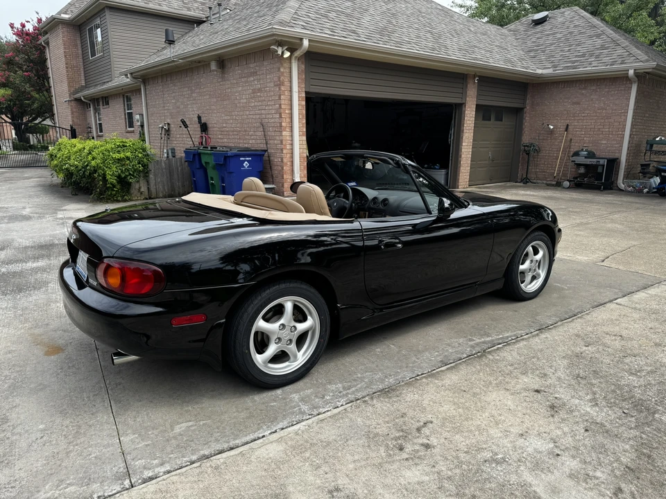 2000 Mazda NB MX-5 Miata - Image 5 of 31