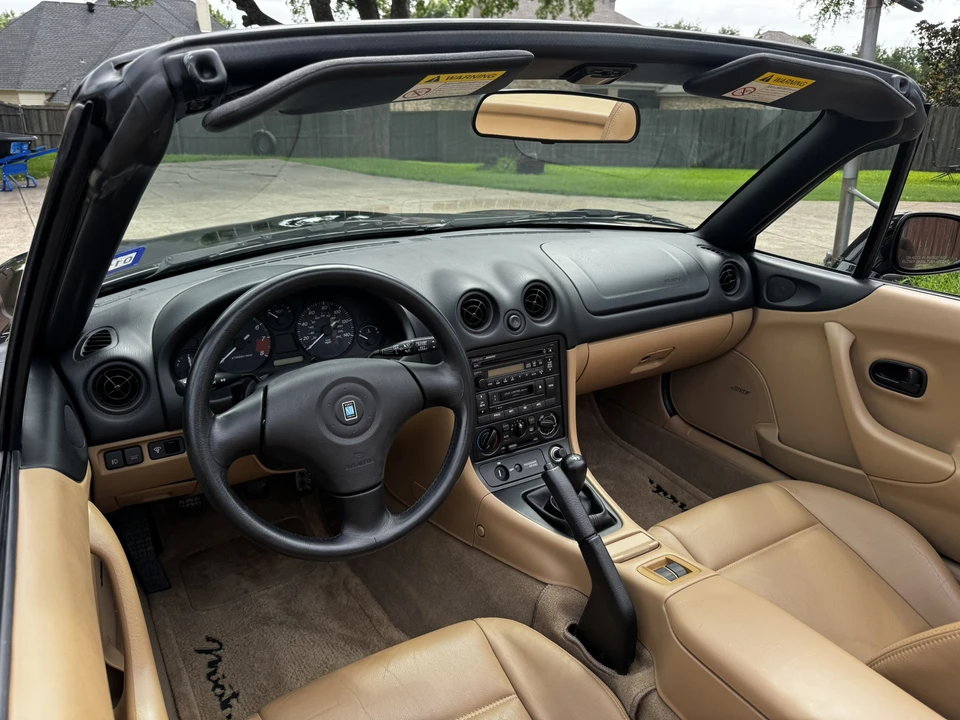 2000 Mazda NB MX-5 Miata - Image 17 of 31