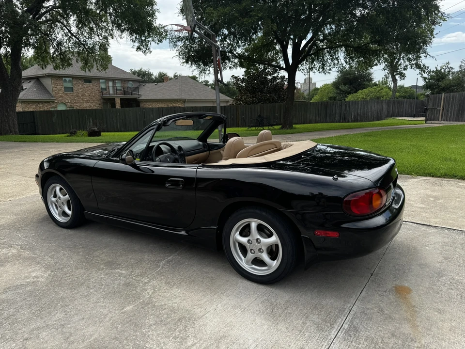 2000 Mazda NB MX-5 Miata - Image 7 of 31