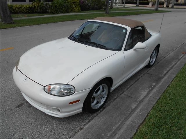 2000 Mazda NB MX-5 Miata - Image 8 of 12