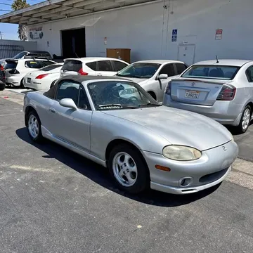 2000 Mazda MX-5 Miata