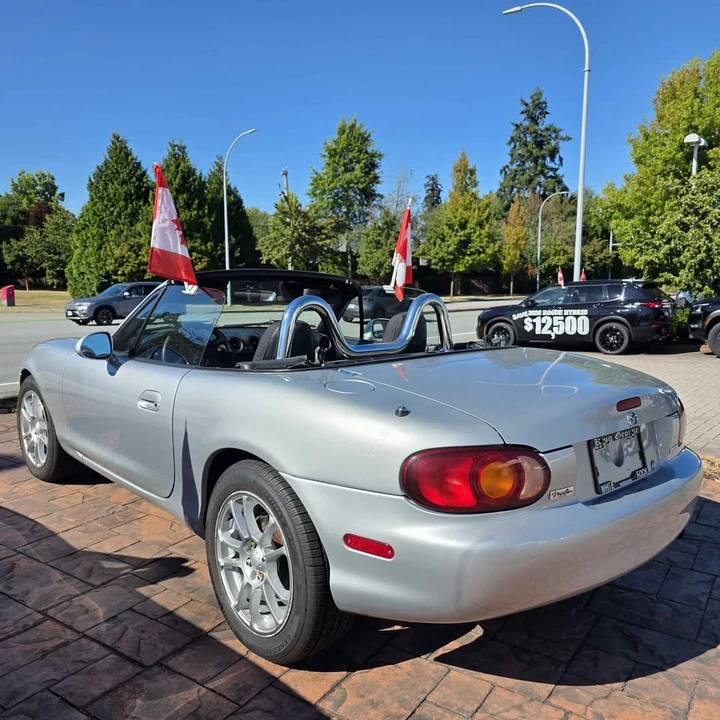 2000 Mazda NB MX-5 Miata - Image 4 of 10