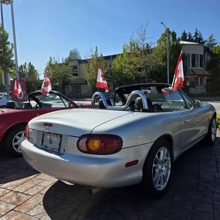 2000 Mazda NB MX-5 Miata - Image 3 of 10