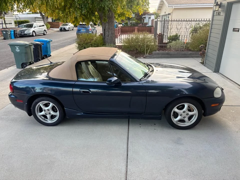 2000 Mazda NB MX-5 Miata - Image 4 of 7