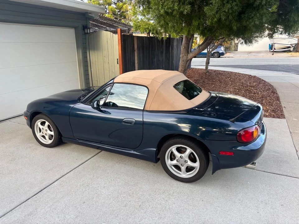 2000 Mazda NB MX-5 Miata - Image 2 of 7