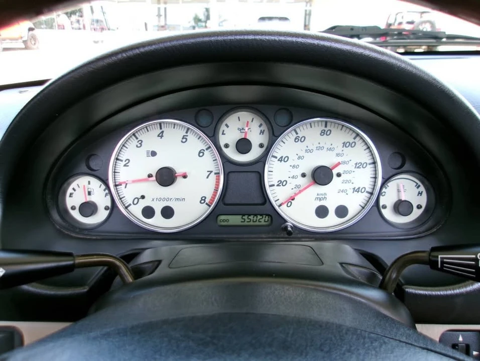 2000 Mazda NB MX-5 Miata - Image 14 of 14