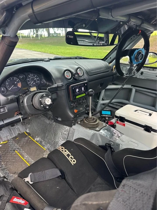 2000 Mazda NB MX-5 Miata - Image 19 of 20
