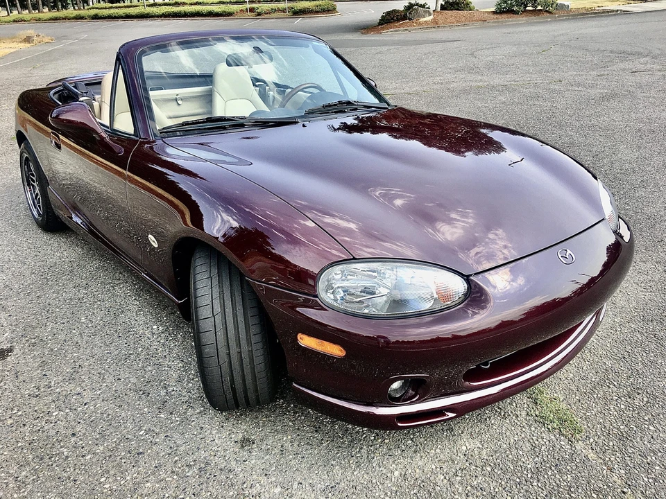2000 Mazda NB MX-5 Miata - Image 8 of 31
