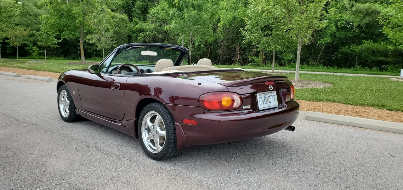 2000 Mazda NB MX-5 Miata - Image 10 of 31