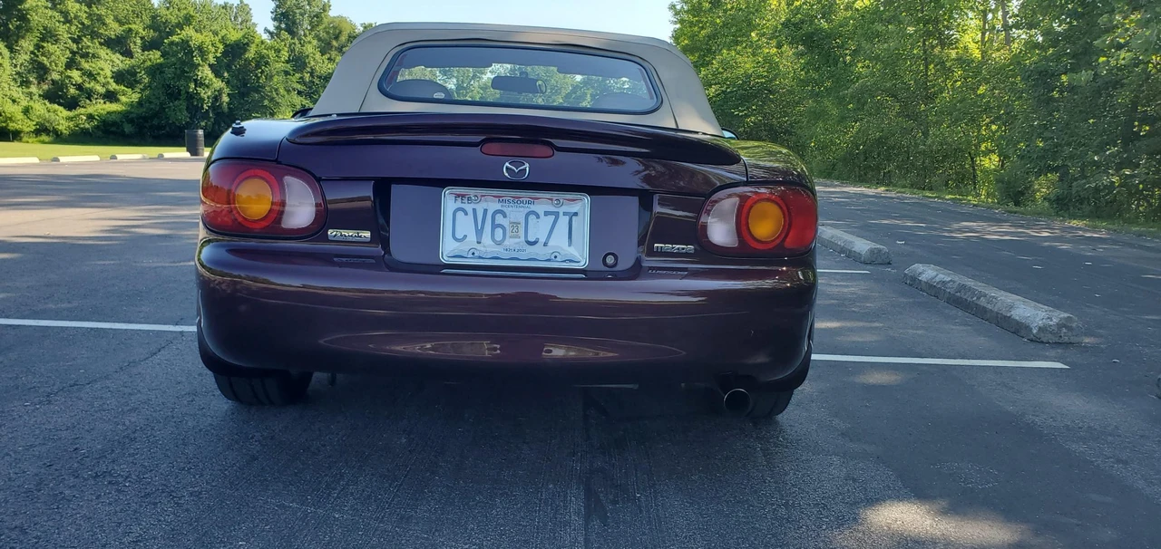 2000 Mazda NB MX-5 Miata - Image 8 of 31