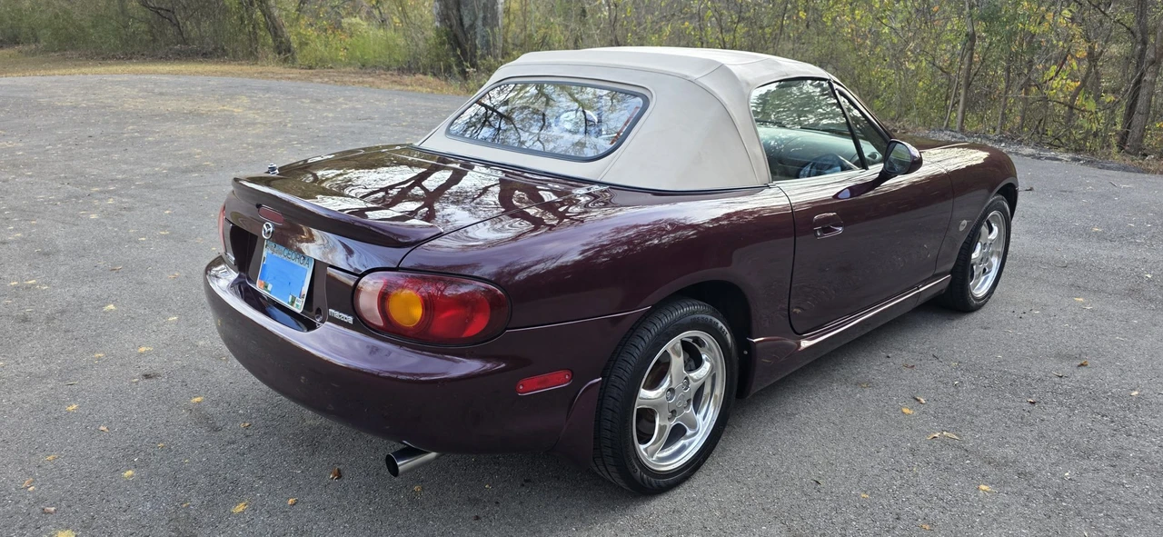 2000 Mazda NB MX-5 Miata - Image 8 of 31