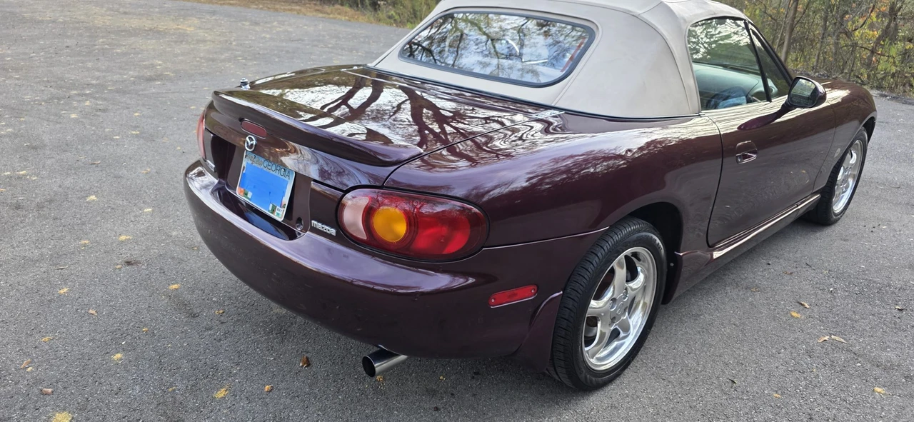 2000 Mazda NB MX-5 Miata - Image 29 of 31