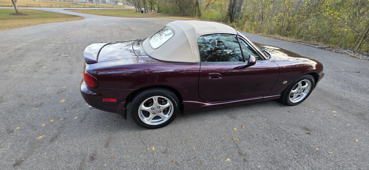 2000 Mazda NB MX-5 Miata - Image 10 of 31