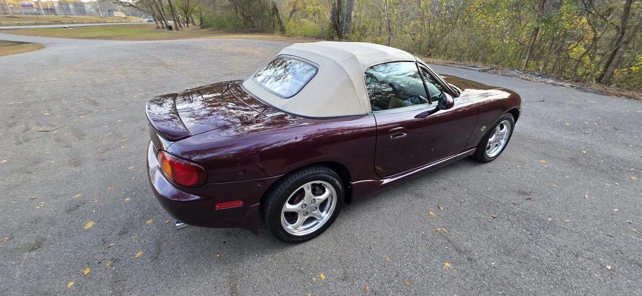2000 Mazda NB MX-5 Miata - Image 9 of 31
