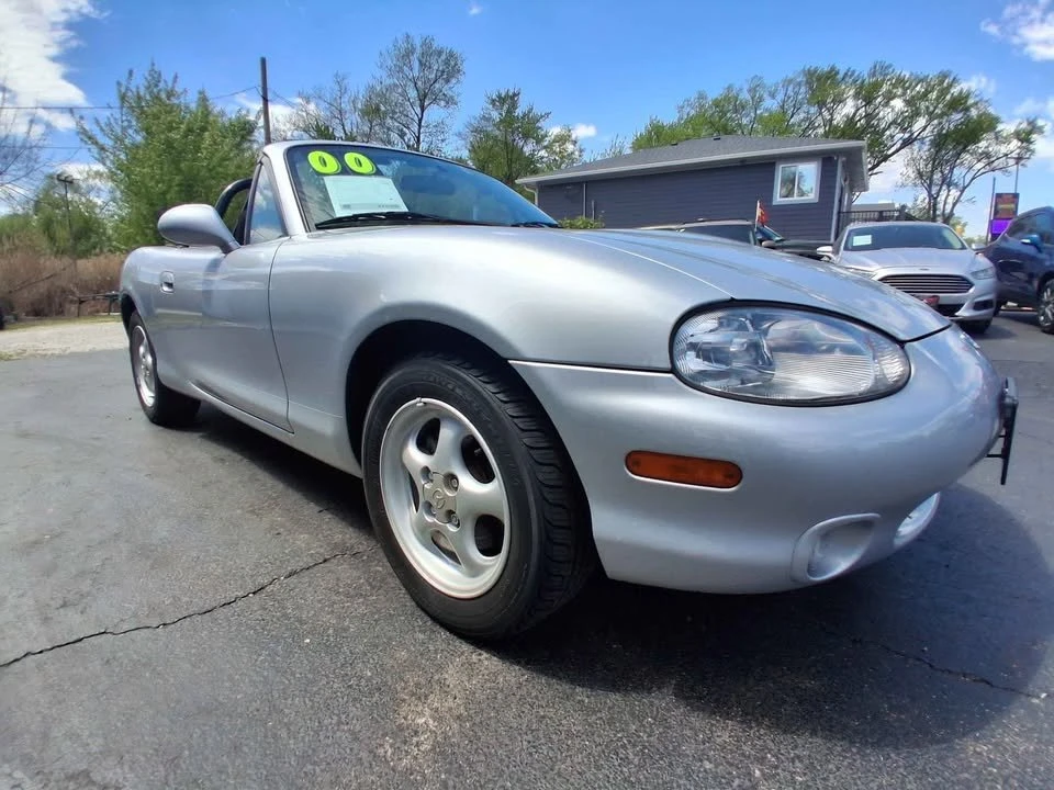 2000 Mazda NB MX-5 Miata - Image 8 of 19
