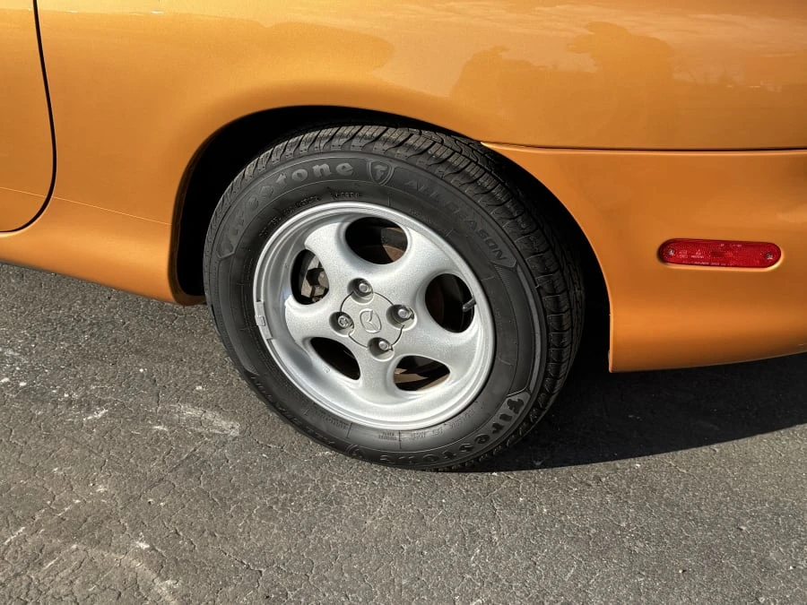 2000 Mazda NB MX-5 Miata - Image 7 of 13