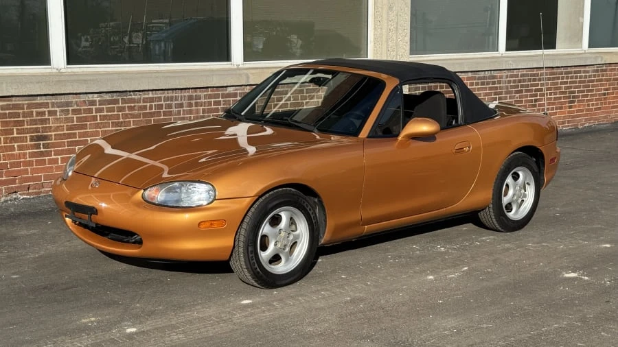 2000 Mazda NB MX-5 Miata - Image 4 of 13