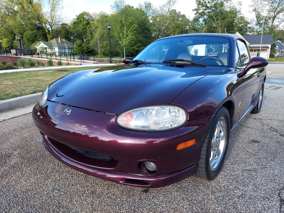 2000 Mazda NB MX-5 Miata - Image 21 of 31