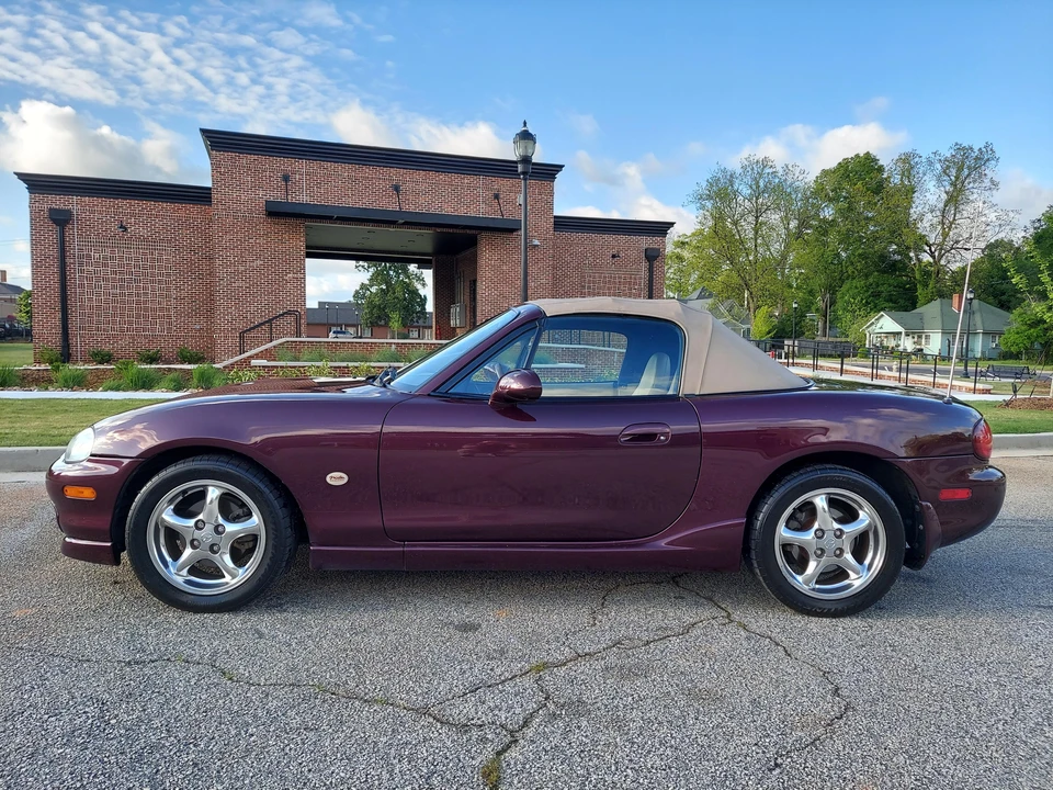 2000 Mazda NB MX-5 Miata - Image 23 of 31