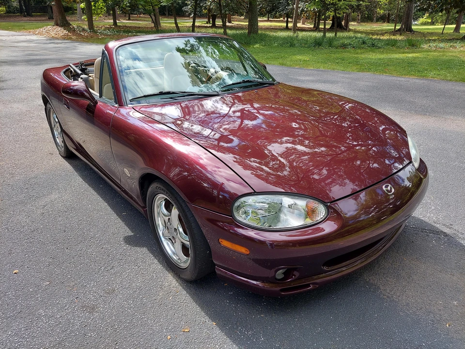 2000 Mazda NB MX-5 Miata - Image 17 of 31