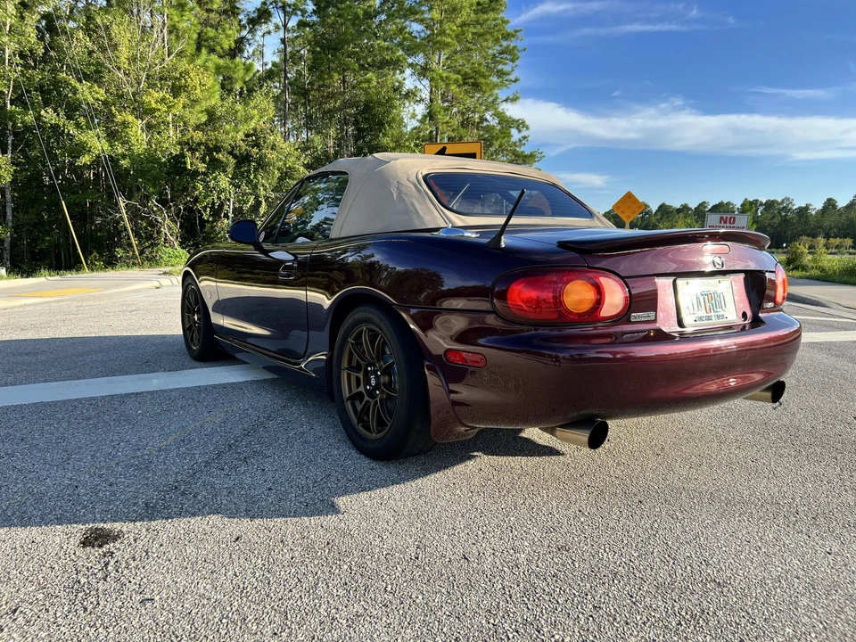 2000 Mazda NB MX-5 Miata - Image 21 of 31