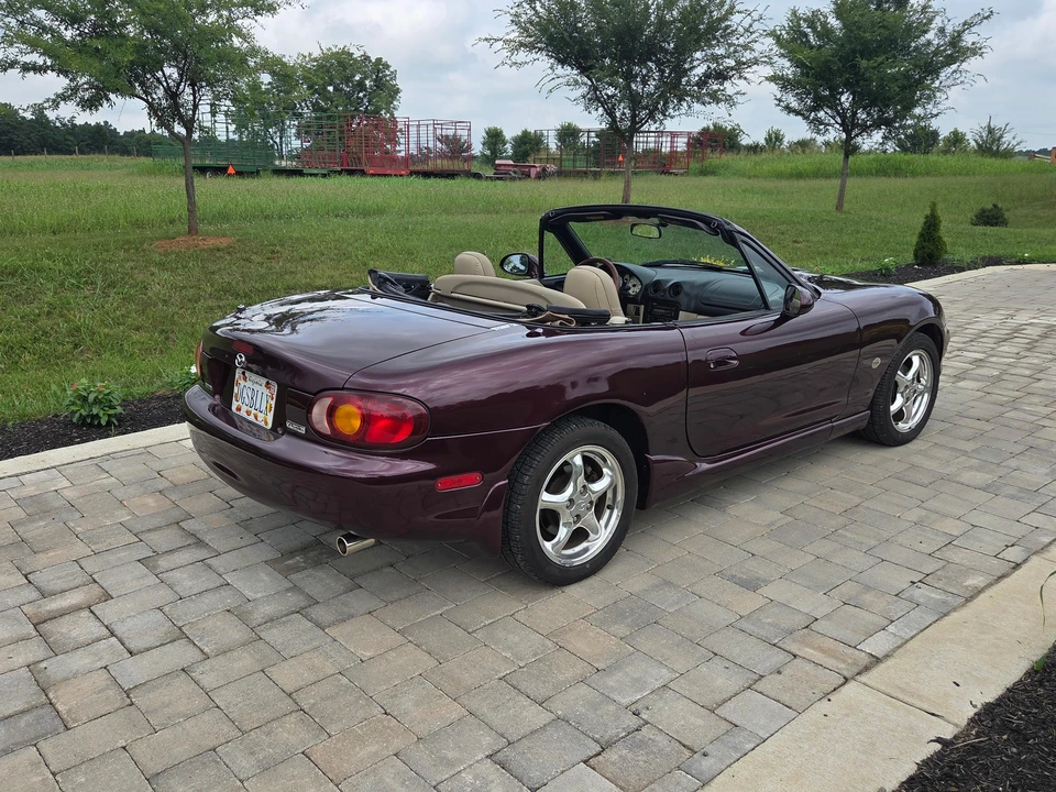 2000 Mazda NB MX-5 Miata - Image 14 of 31