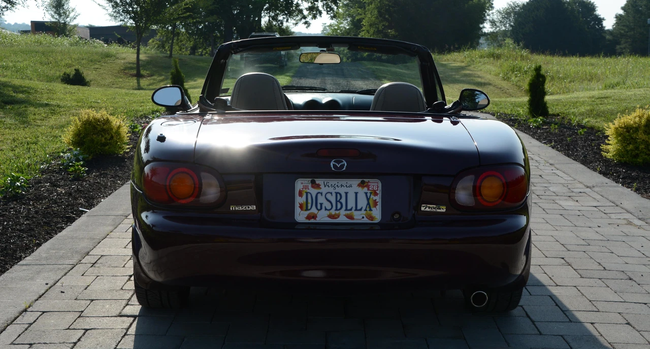 2000 Mazda NB MX-5 Miata - Image 11 of 31