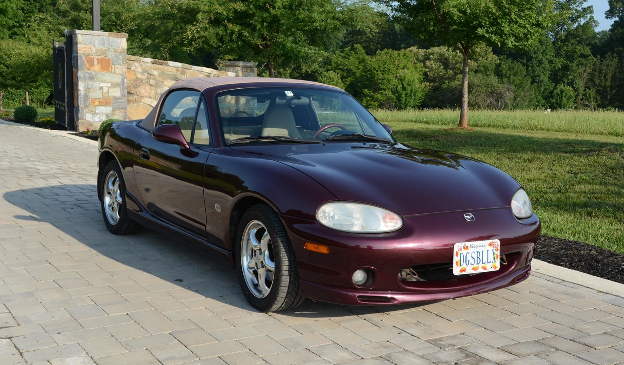 2000 Mazda NB MX-5 Miata - Image 27 of 31