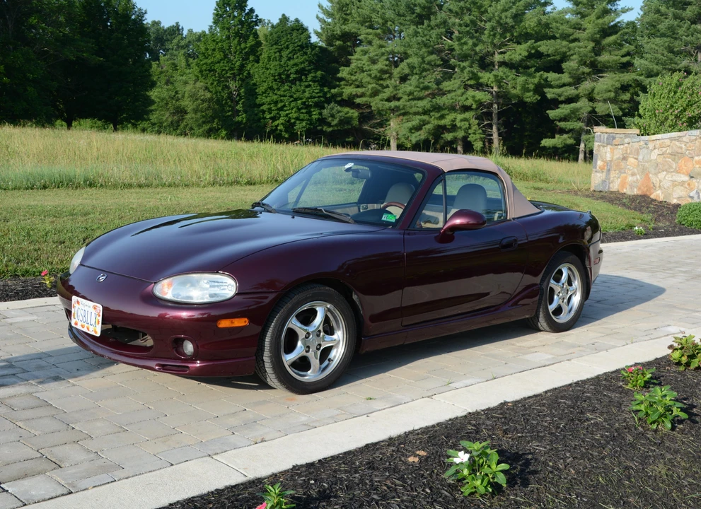 2000 Mazda NB MX-5 Miata - Image 18 of 31