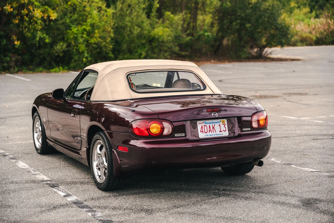 2000 Mazda NB MX-5 Miata - Image 12 of 31