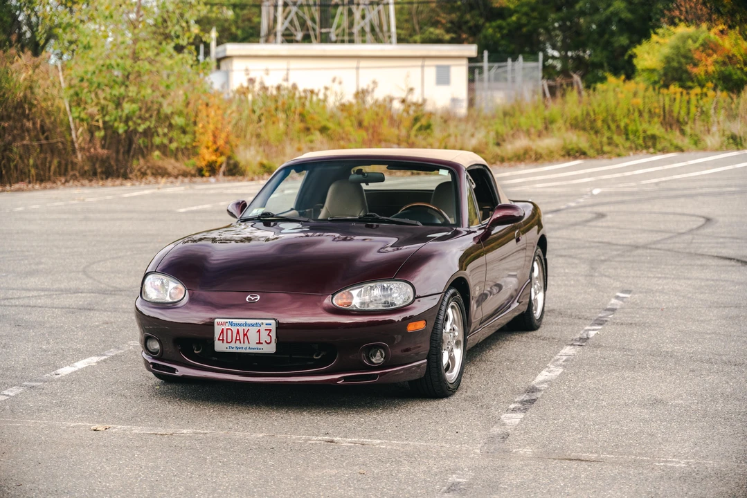 2000 Mazda NB MX-5 Miata - Image 8 of 31