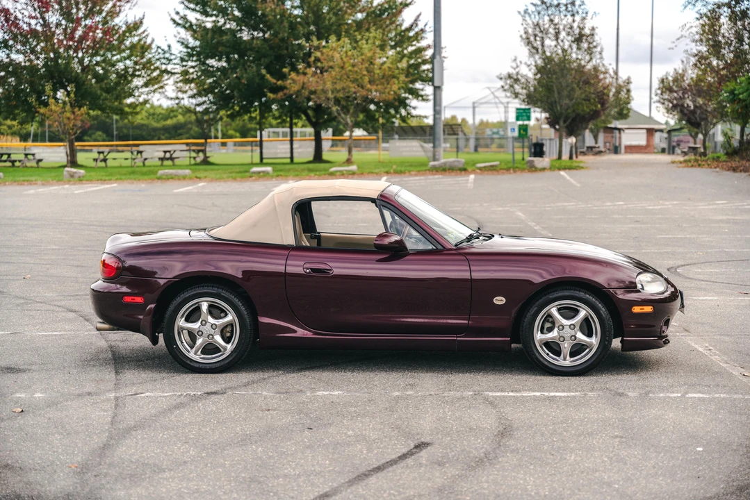 2000 Mazda NB MX-5 Miata - Image 13 of 31