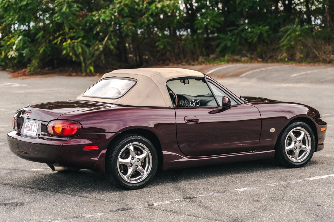 2000 Mazda NB MX-5 Miata - Image 4 of 31