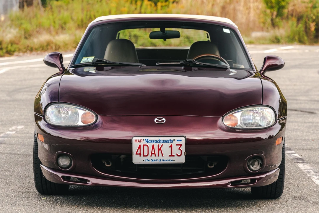 2000 Mazda NB MX-5 Miata - Image 2 of 31