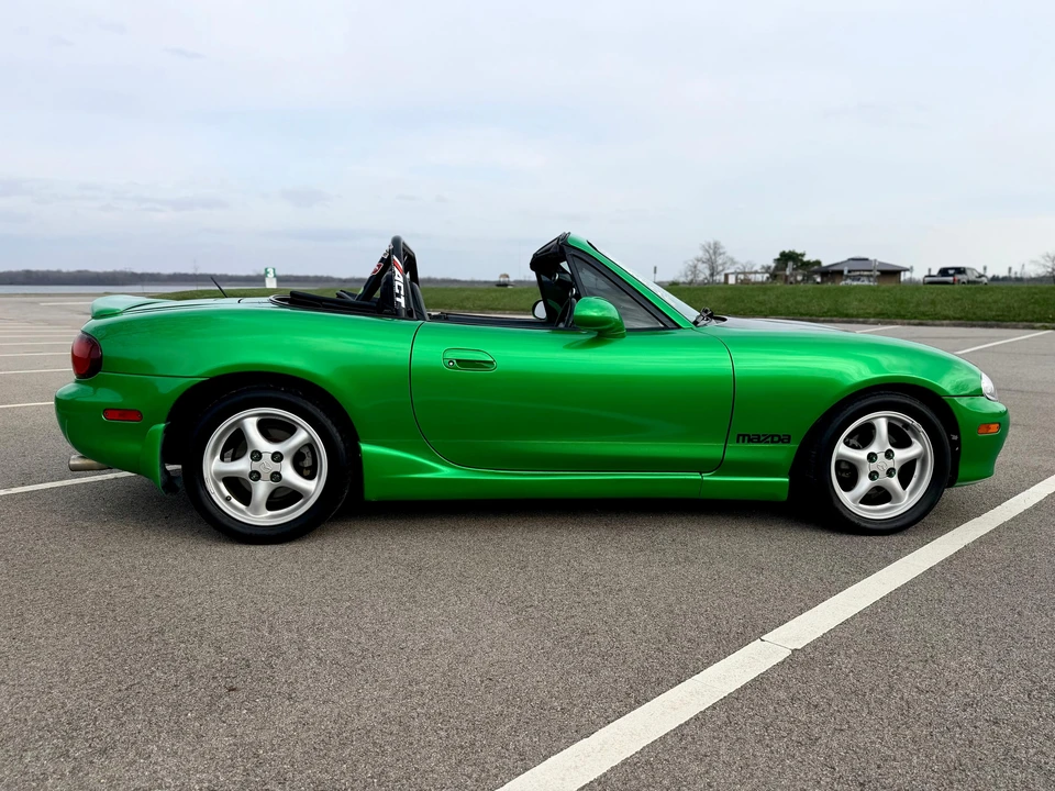 2000 Mazda NB MX-5 Miata - Image 10 of 31