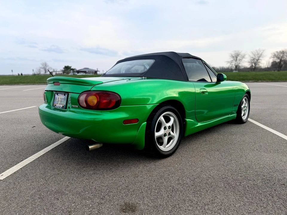 2000 Mazda NB MX-5 Miata - Image 15 of 31