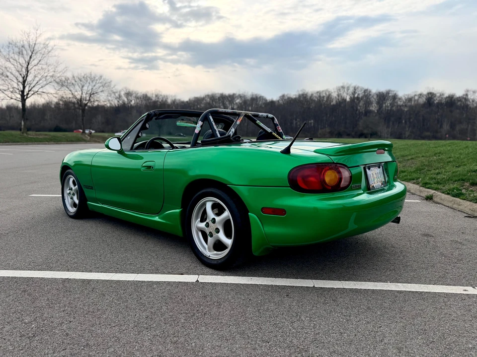 2000 Mazda NB MX-5 Miata - Image 7 of 31