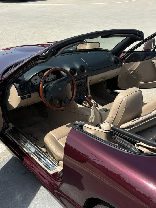 2000 Mazda NB MX-5 Miata - Image 2 of 21