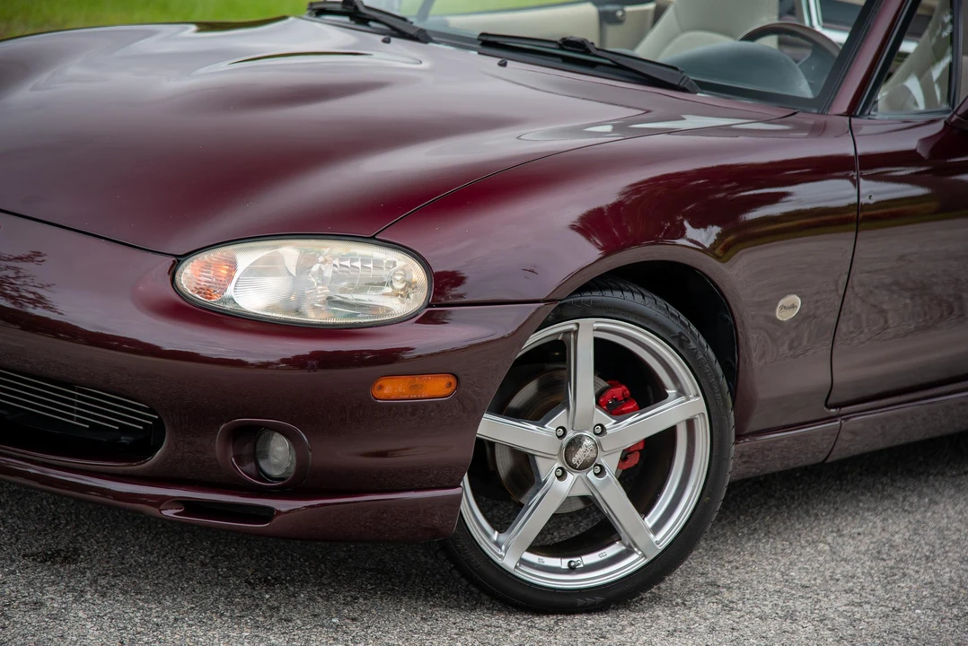 2000 Mazda NB MX-5 Miata - Image 9 of 31