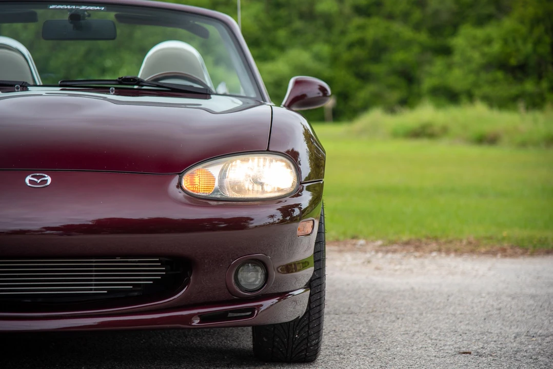 2000 Mazda NB MX-5 Miata - Image 27 of 31