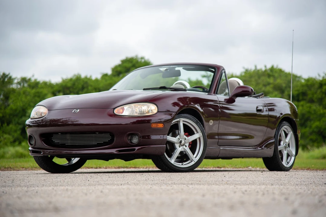 2000 Mazda NB MX-5 Miata - Image 8 of 31