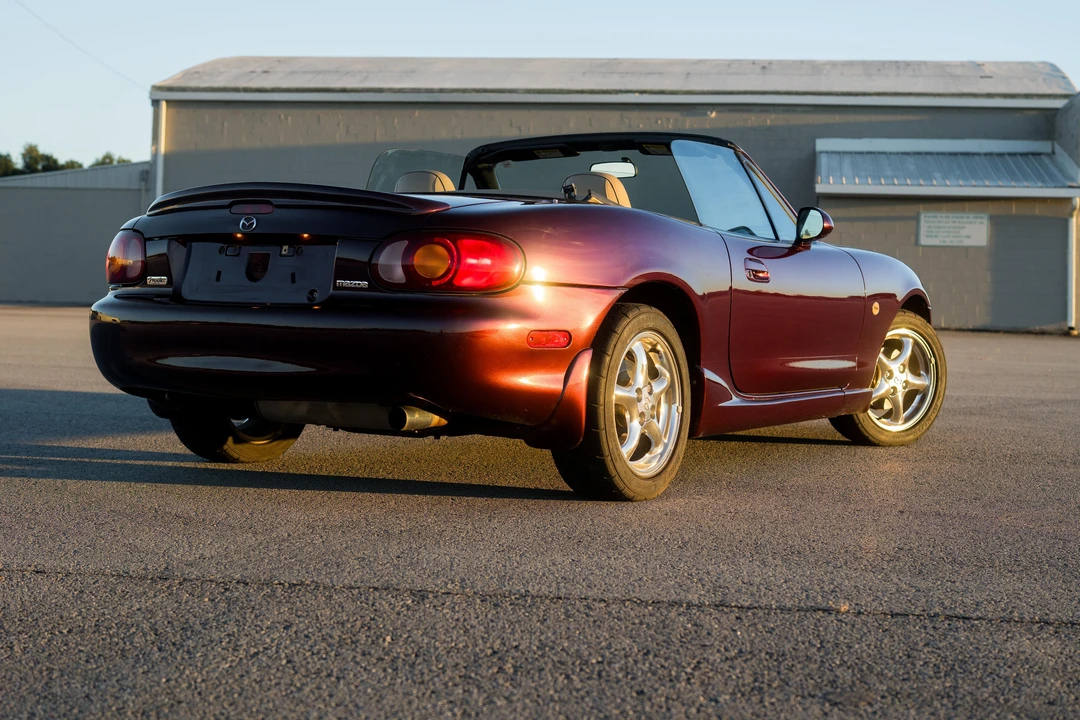 2000 Mazda NB MX-5 Miata - Image 16 of 31