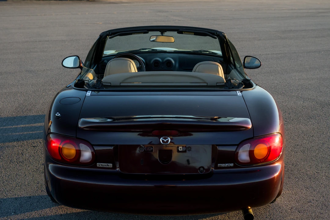 2000 Mazda NB MX-5 Miata - Image 13 of 31