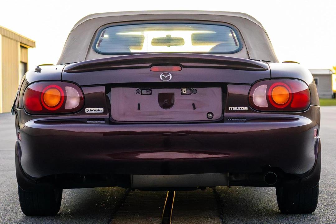 2000 Mazda NB MX-5 Miata - Image 5 of 31