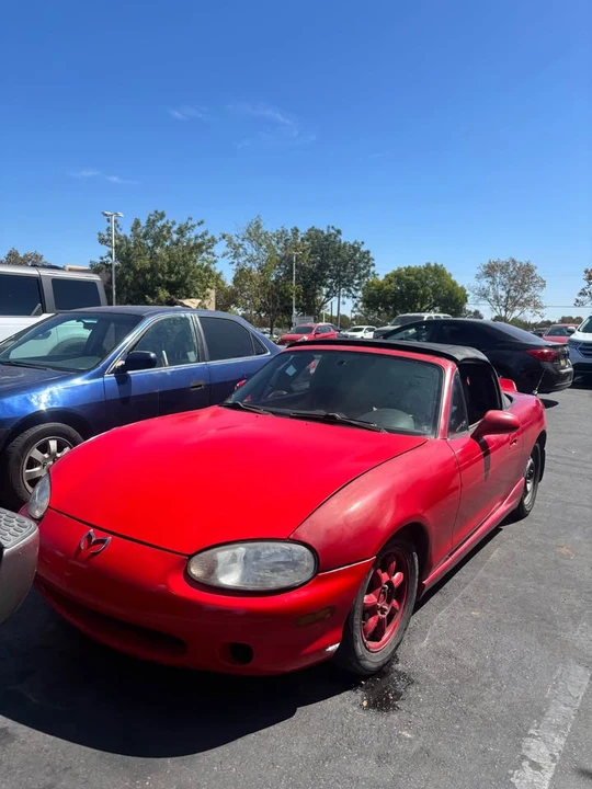 2000 Mazda NB MX-5 Miata - Image 6 of 6