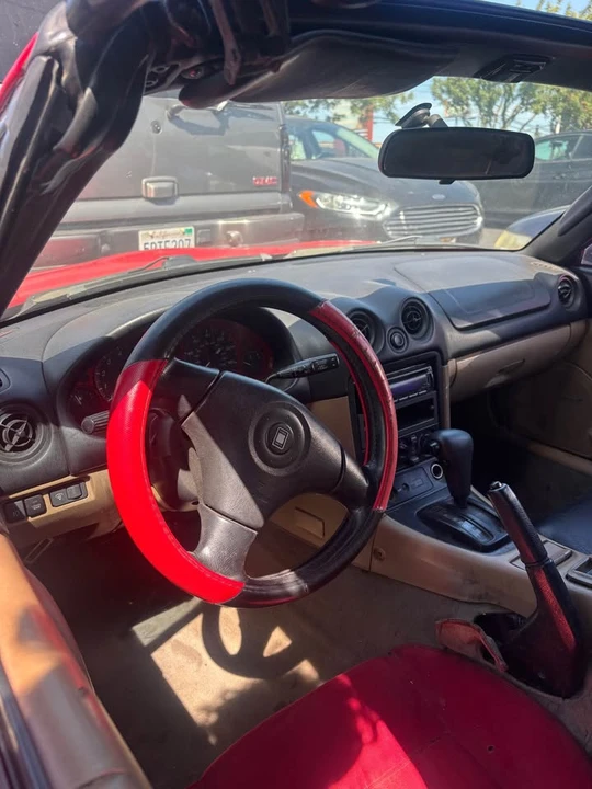 2000 Mazda NB MX-5 Miata - Image 3 of 6