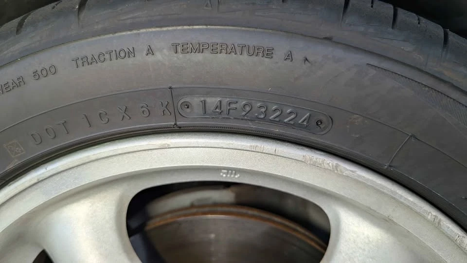 2000 Mazda NB MX-5 Miata - Image 6 of 10